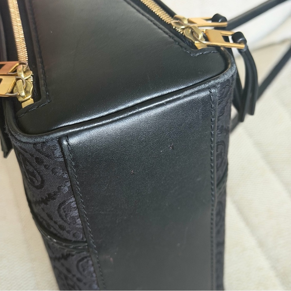 RARE Tory Burch Small T Monogram Marshmallow
Satchel Shoulder Bag Black - Picture 6 of 11